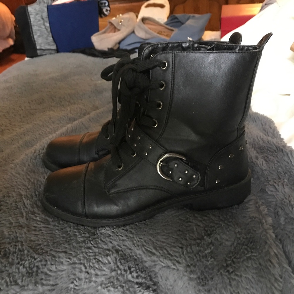 Leather combat boots
